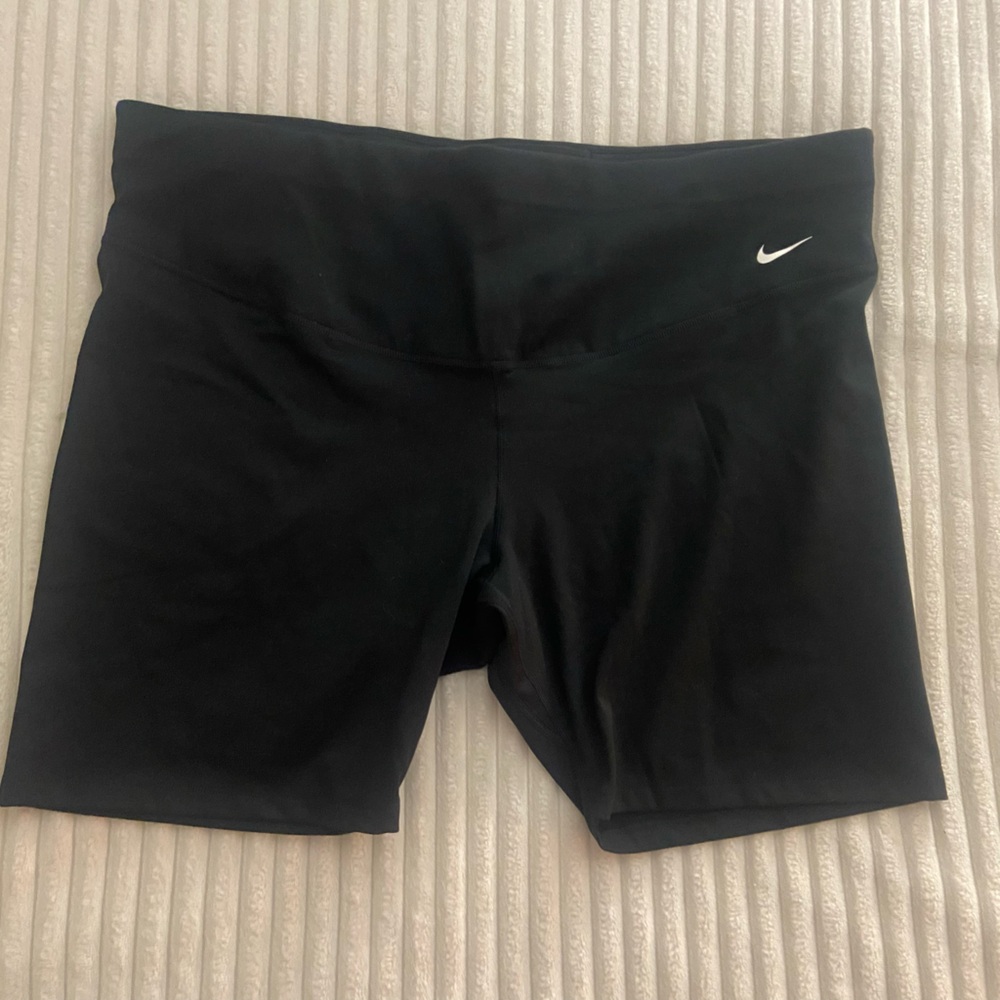 Nike 3x womens 7” bike shorts